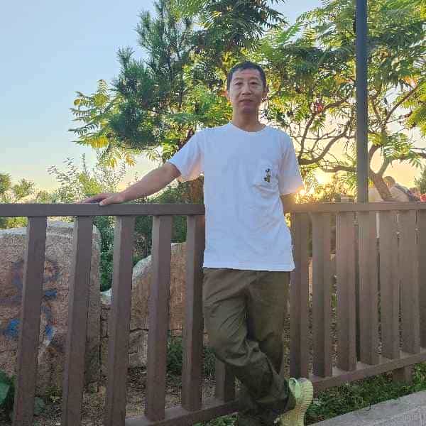 辽宁46岁单身帅哥真诚找对象-宜春征婚相亲网