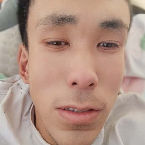 山东21岁单身帅哥真诚找对象-宜春征婚相亲网