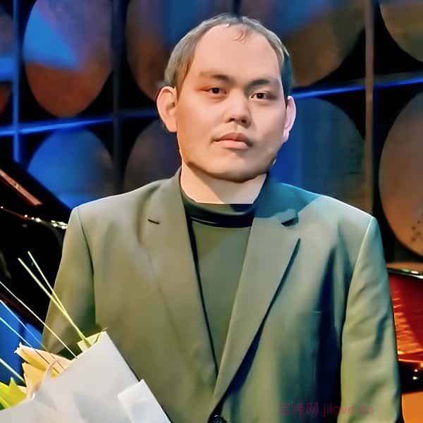 香港27岁单身帅哥真诚找对象-宜春征婚相亲网